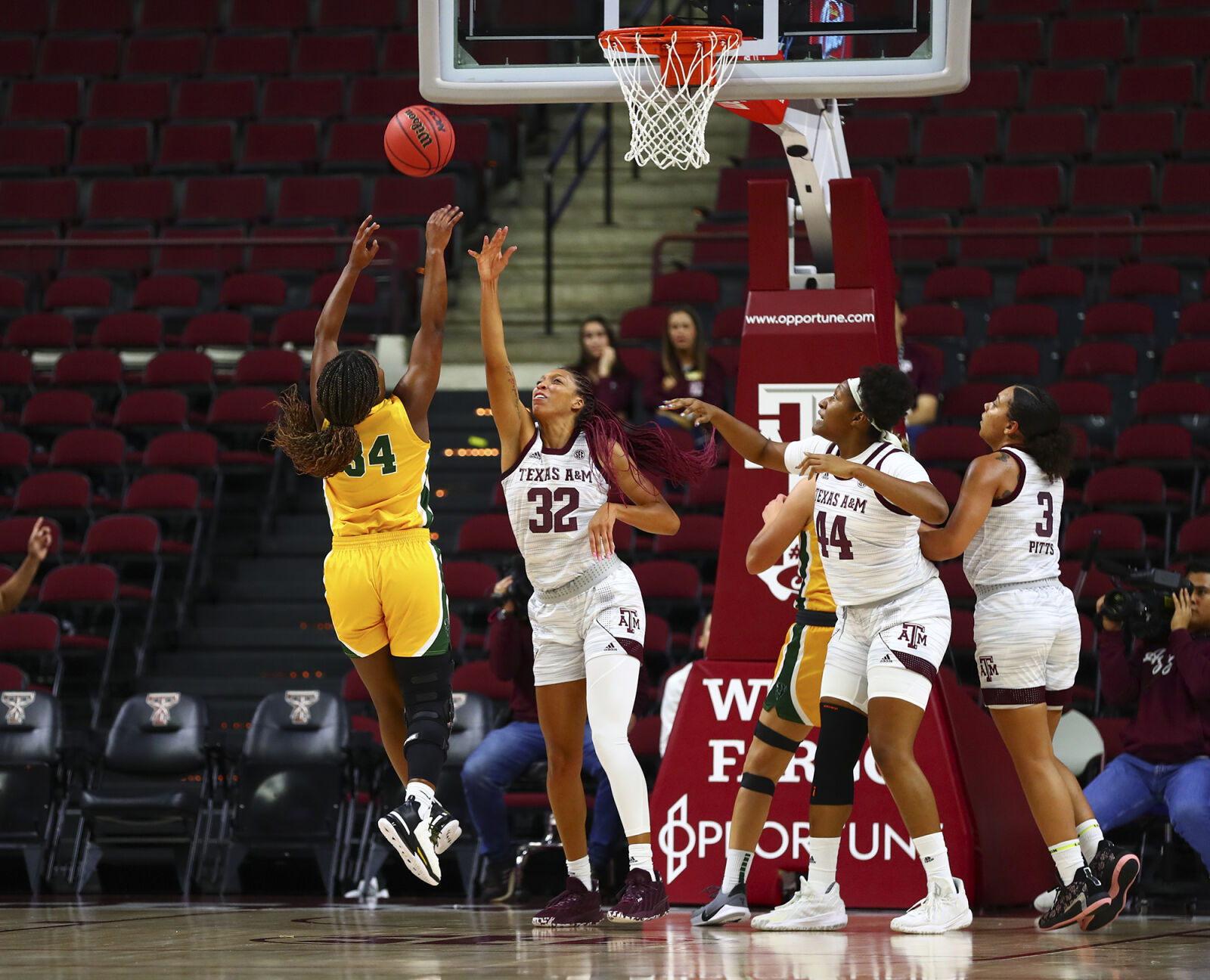Texas A&M vs. Oklahoma Baptist